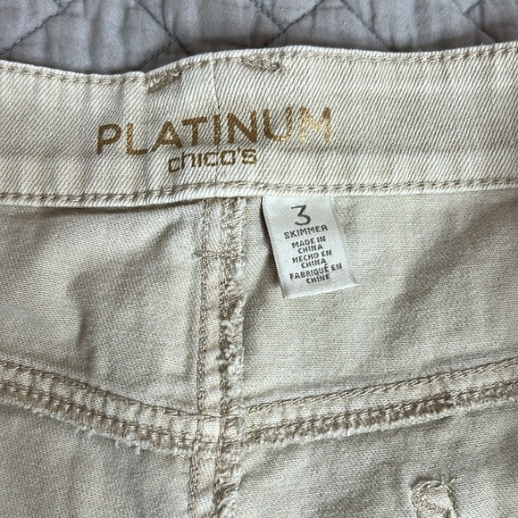 Chicos Platinum Tan Skimmer Straight Leg Jean Sz 3 - Picture 5 of 12